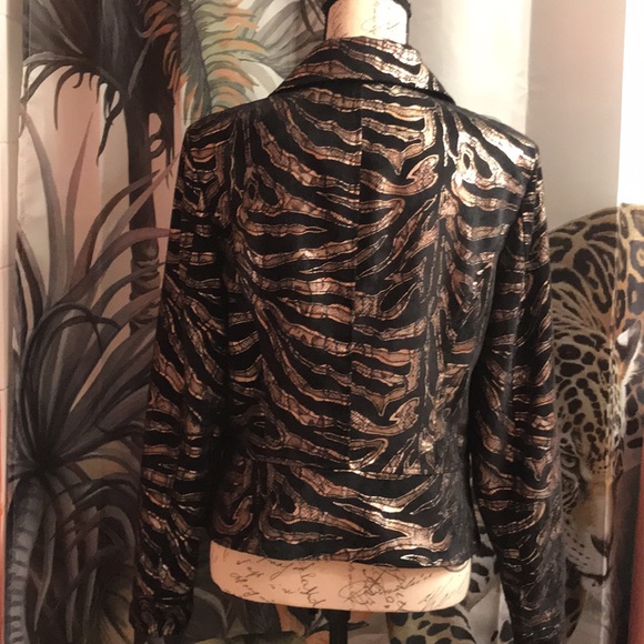 NWOT! LINEAR ZIP FRONT PEPLUM STYLE CORDUROY ANIMAL METALLIC PRINT JACKET SMALL - Picture 2 of 6